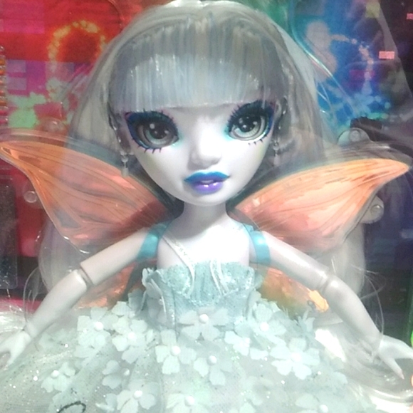 NWT Shadow High Eliza Special Effects Makeup Focus Costume Ball Doll - Picture 5 of 16